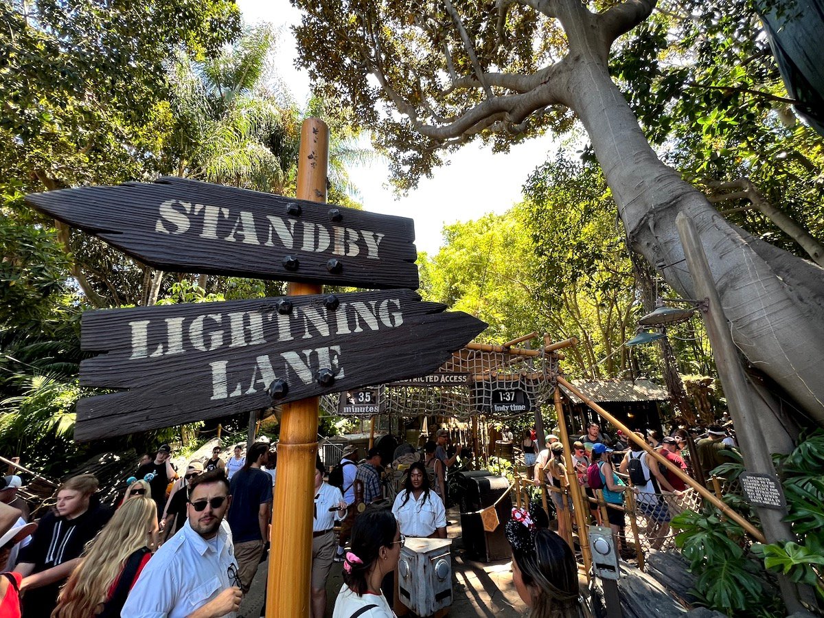 disneyland genie plus indiana jones attraction