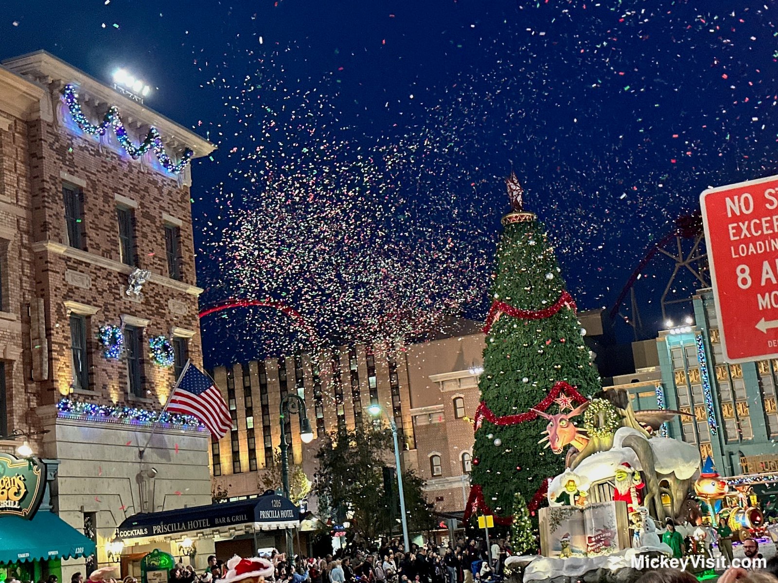 Universal Christmas Parade